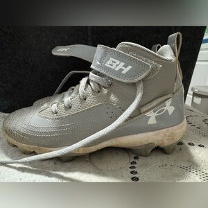Under armour baseball cleats